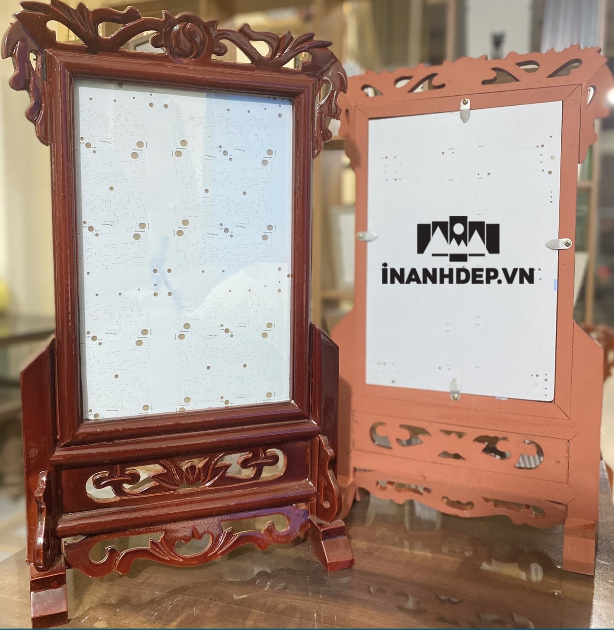 Khung ảnh thờ gỗ keo – Đơn giản, giá tốt phù hợp không gian